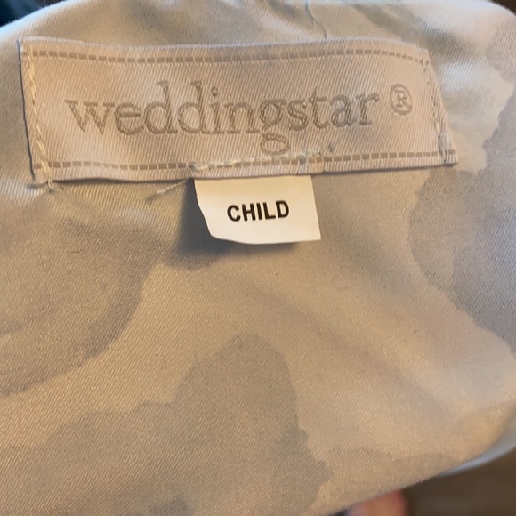 Child’s floral kimono - Picture 5 of 5